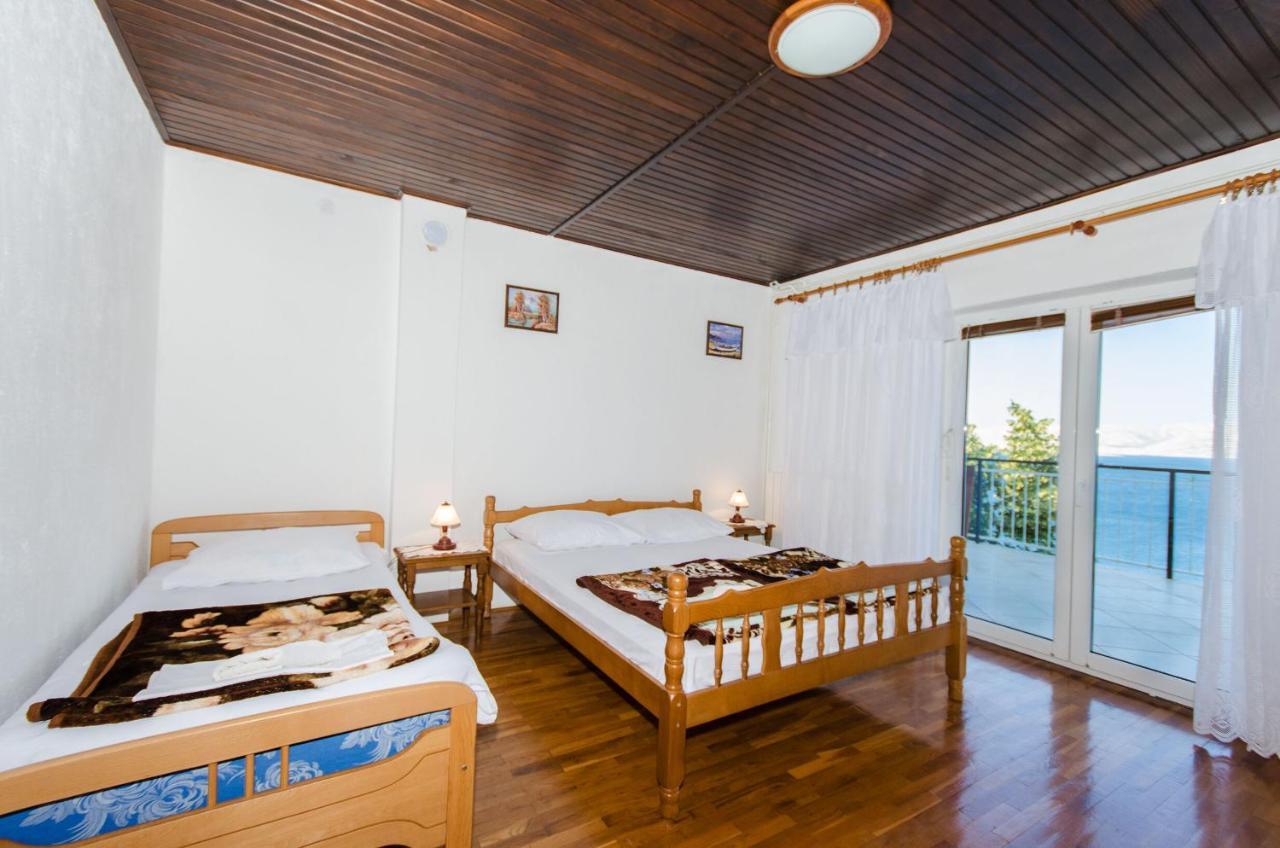 Apartments Marija Ivana Senj  Exteriér fotografie